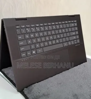 New Laptop HP 16GB AMD Ryzen 7 SSD 512GB