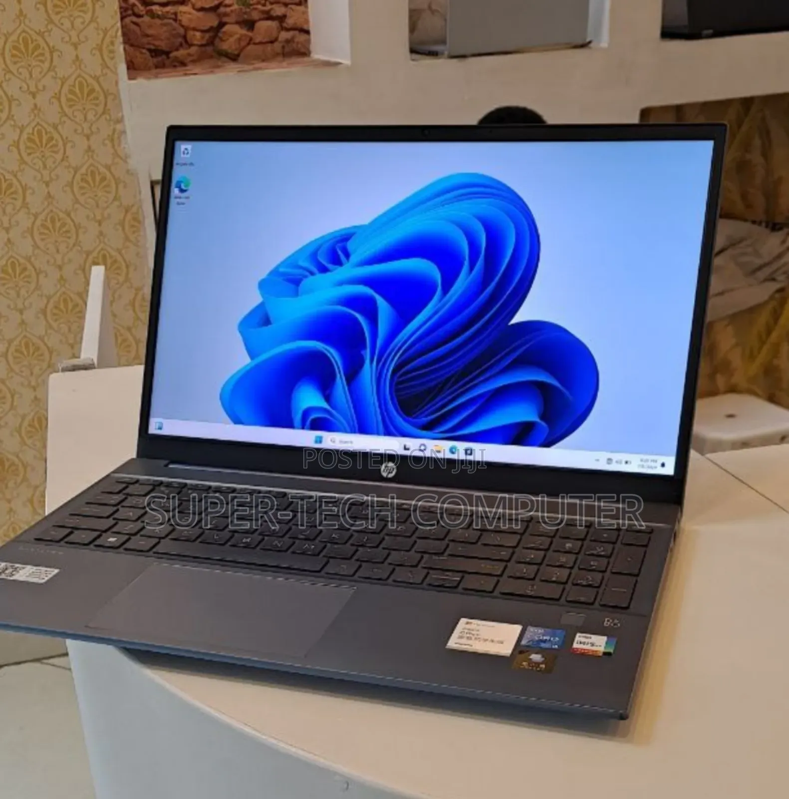 New Laptop HP Pavilion 15 16GB Intel Core I5 SSHD (Hybrid) 512GB