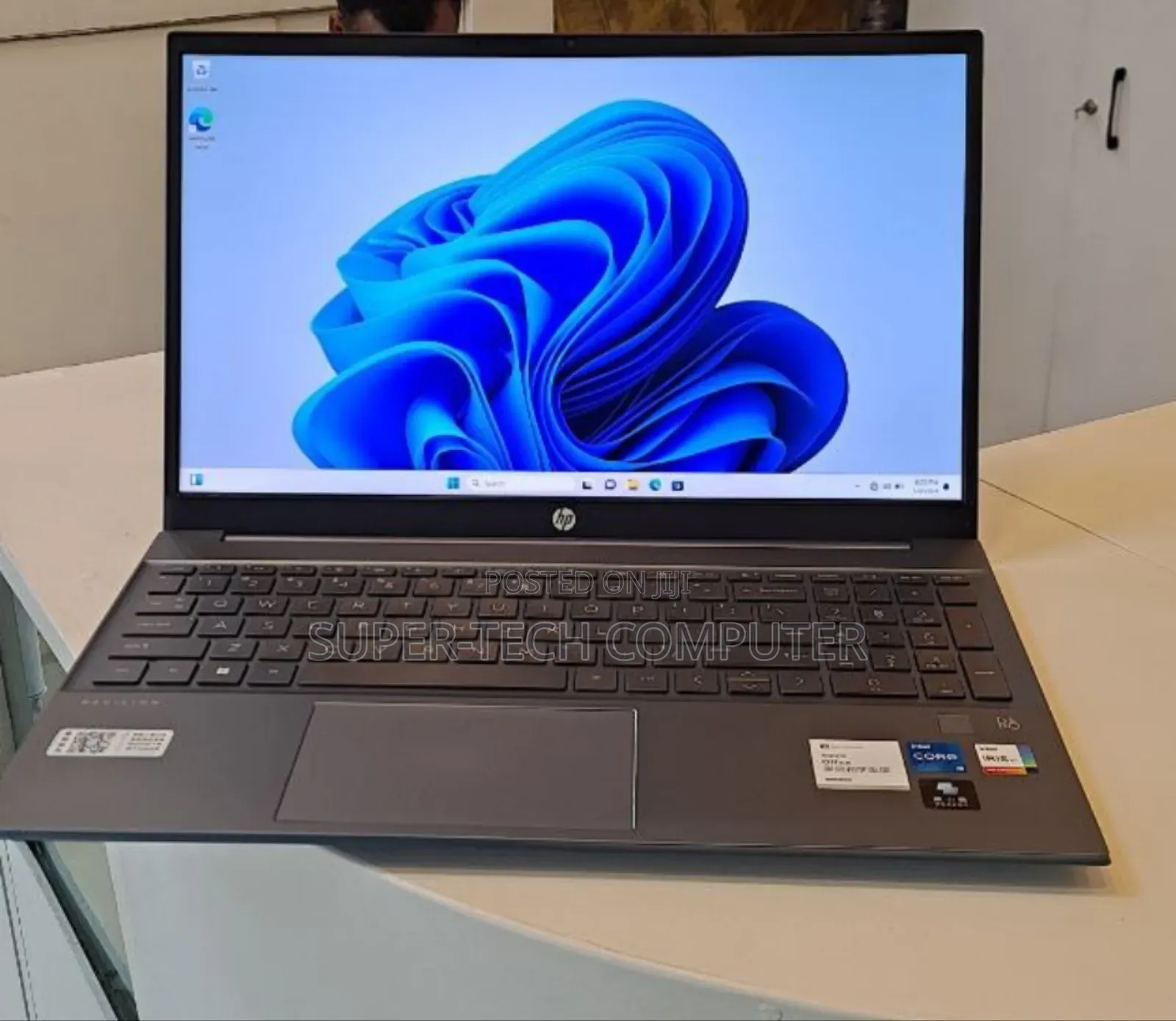 New Laptop HP Pavilion 13 16GB Intel Core I5 SSD 512GB