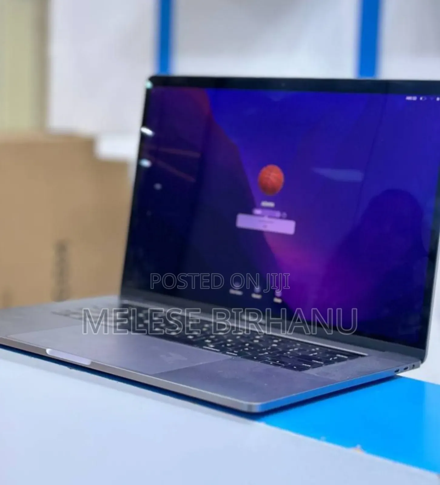 New Laptop Apple MacBook Pro 2017 16GB Intel Core I7 SSD 512GB