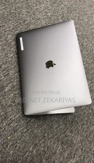 New Laptop Apple MacBook Pro 2019 16GB Intel Core I9 SSD 1T