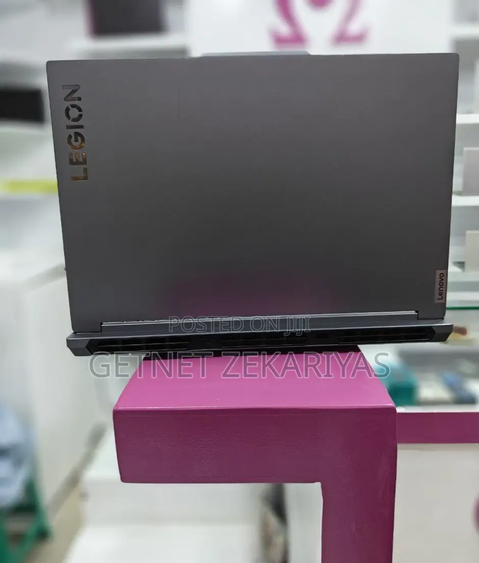 New Laptop Lenovo Legion 7 16GB Intel Core I7 SSD 1T