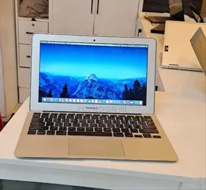 New Laptop Apple MacBook Air 2015 4GB Intel Core i5 SSD 128GB