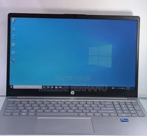 New Laptop HP Stream Notebook 8GB Intel Core I5 SSD 512GB