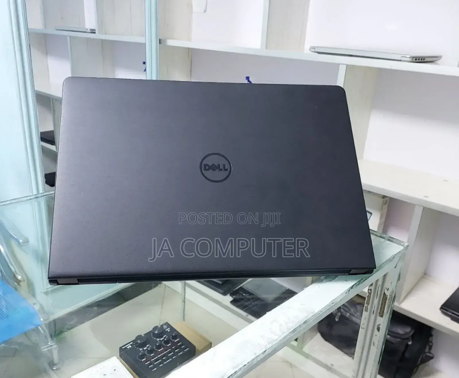 New Laptop Dell Inspiron 15 6GB Intel Core I3 HDD 1T
