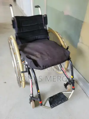 Used Wheelchair^Hospital Wheelchair°~Equipped Wheelchair