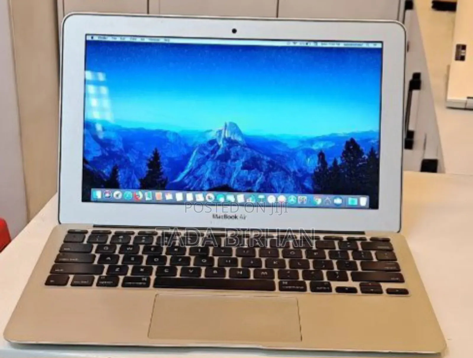 Laptop Apple MacBook Air 2015 8GB Intel Core I5 SSD 256GB