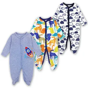 Photo - 3 Piece New Born Baby Foot