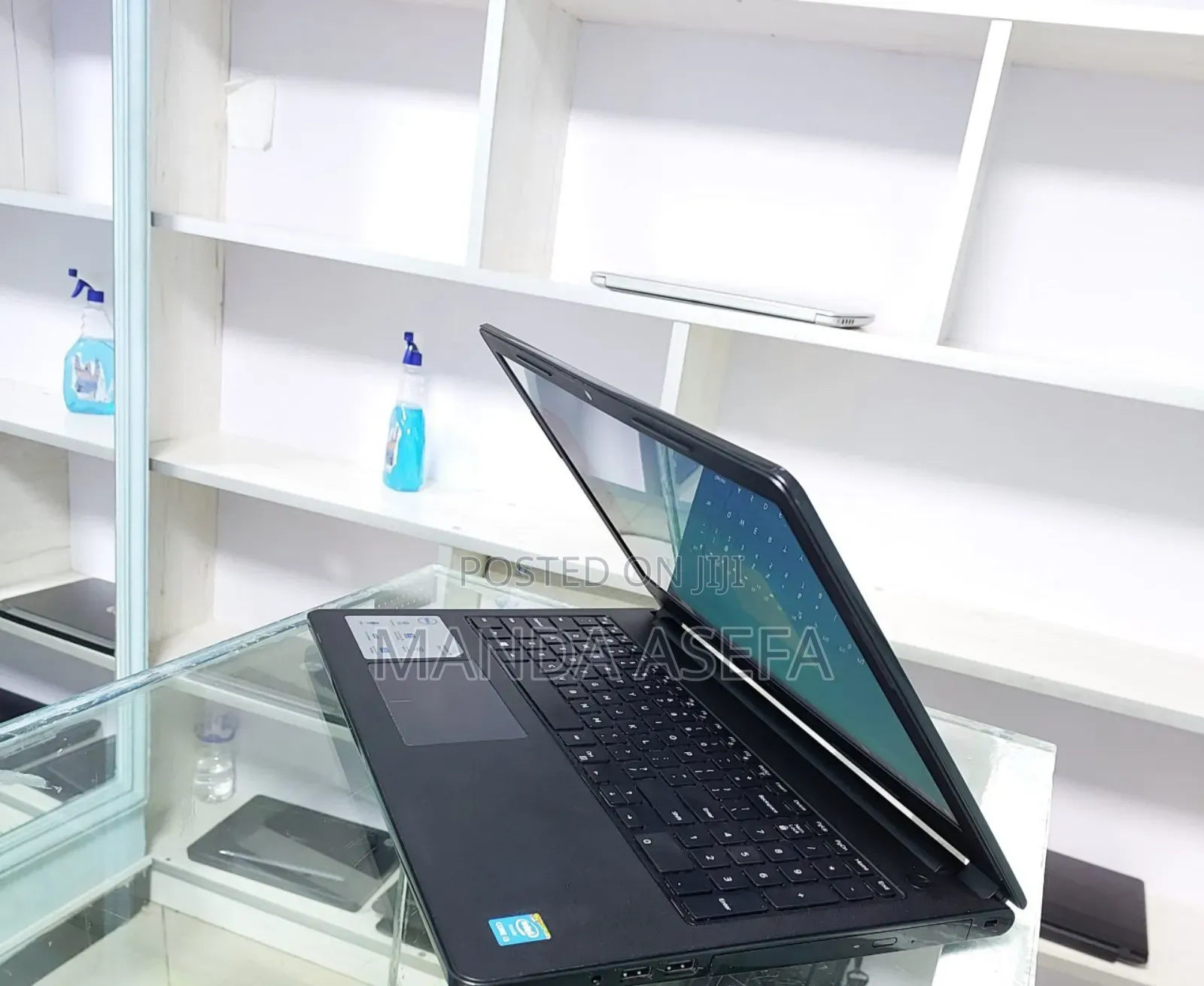 New Laptop Dell 8GB Intel Core I3 HDD 1T