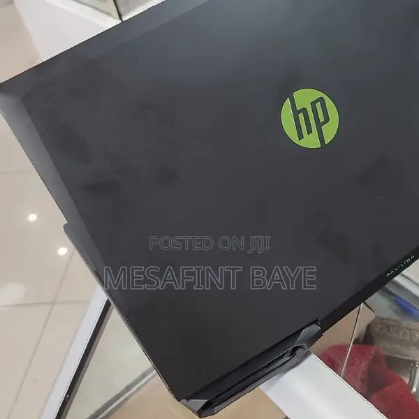 New Laptop HP Pavilion 15 8GB Intel Core I5 SSD 512GB