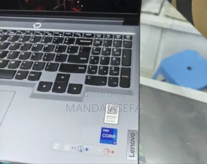 New Laptop Lenovo 16GB Intel Core I7 SSD 1T