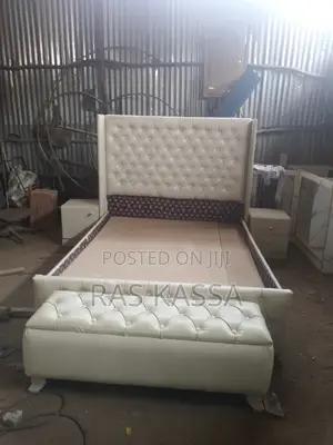 1.50 ታፒሴሪ አልጋ