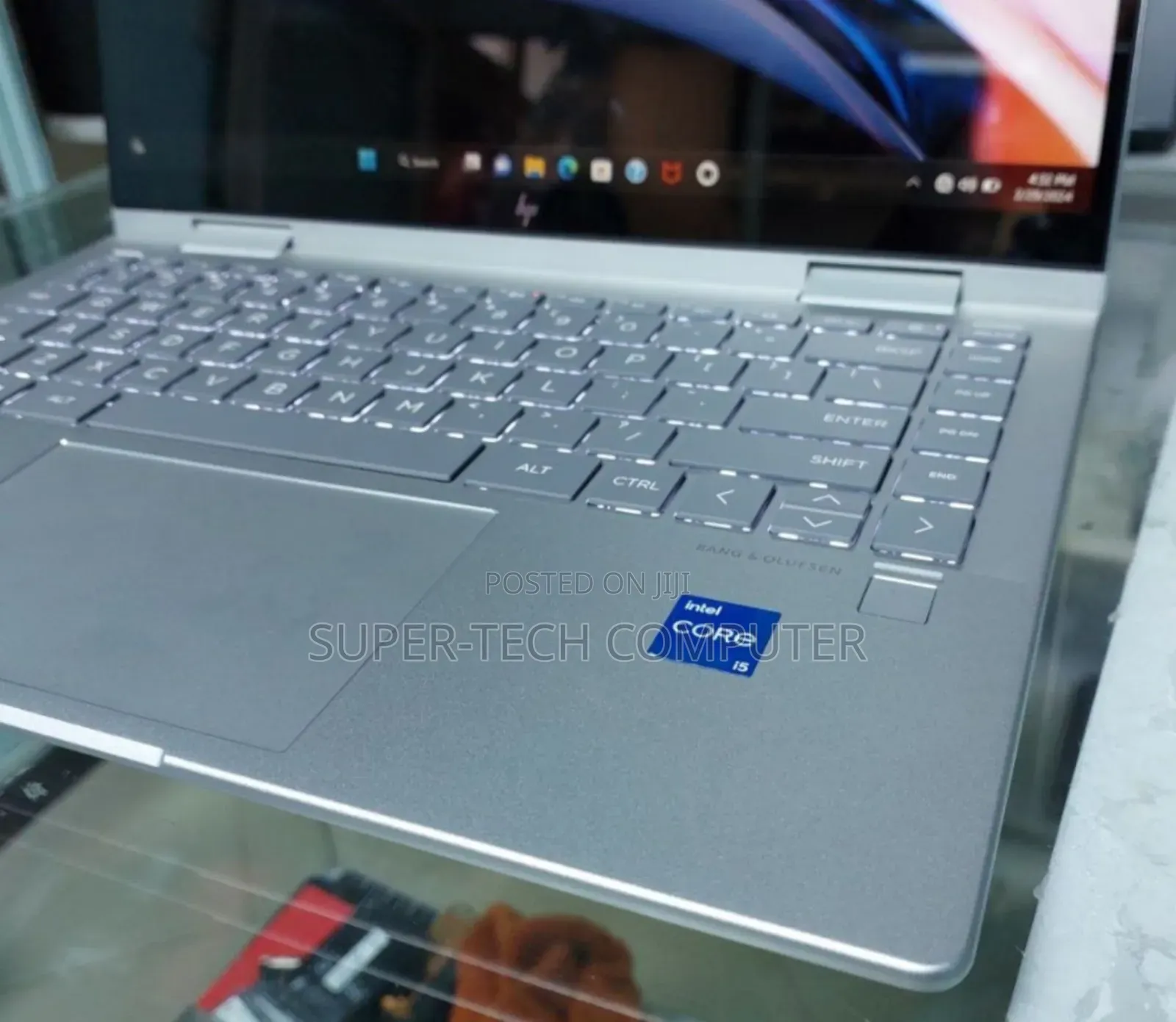 New Laptop HP Envy X360 8GB Intel Core I5 SSD 512GB