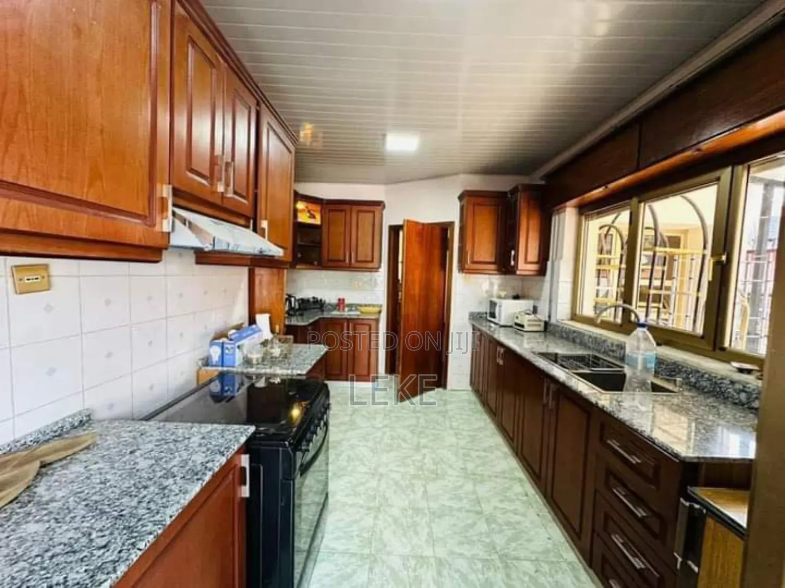 4bdrm House in Nifas Silk-Lafto for rent