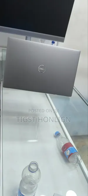 Photo - New Laptop Dell Inspiron 15 32GB Intel Core I7 SSD 512GB