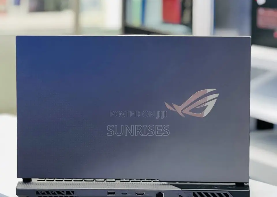 New Laptop Asus ROG Strix G15 32GB AMD Ryzen 9 SSD 1T