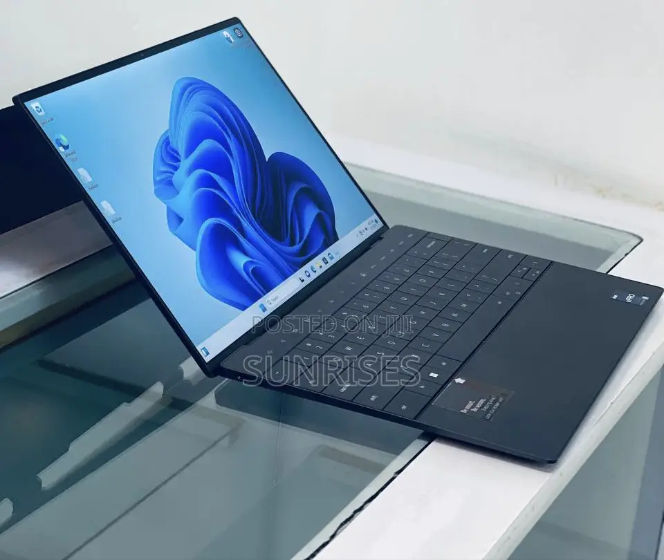 New Laptop Dell XPS 13 32GB Intel Core I7 SSD 512GB