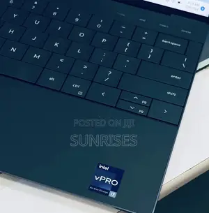 New Laptop Dell XPS 13 32GB Intel Core I7 SSD 512GB