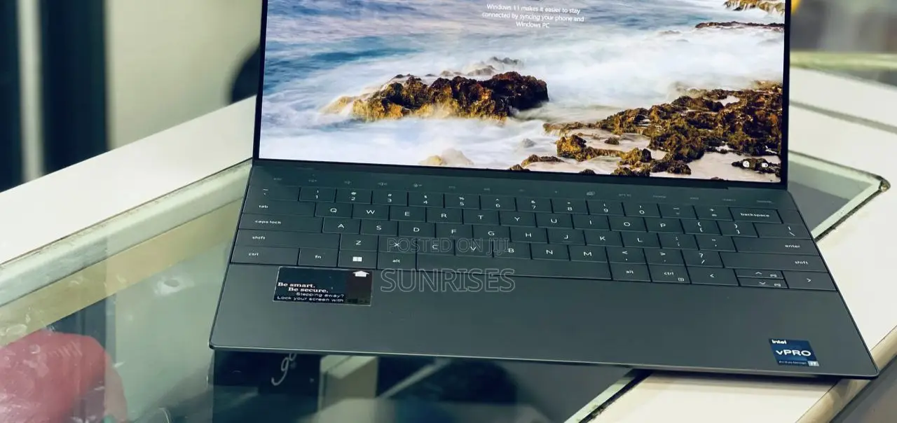 New Laptop Dell XPS 13 32GB Intel Core I7 SSD 512GB