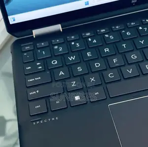 New Laptop HP Spectre 13 16GB Intel Core I7 SSD 1T