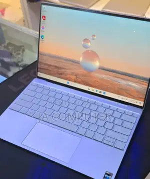 New Laptop Dell XPS 13 16GB Intel Core I7 SSD 512GB