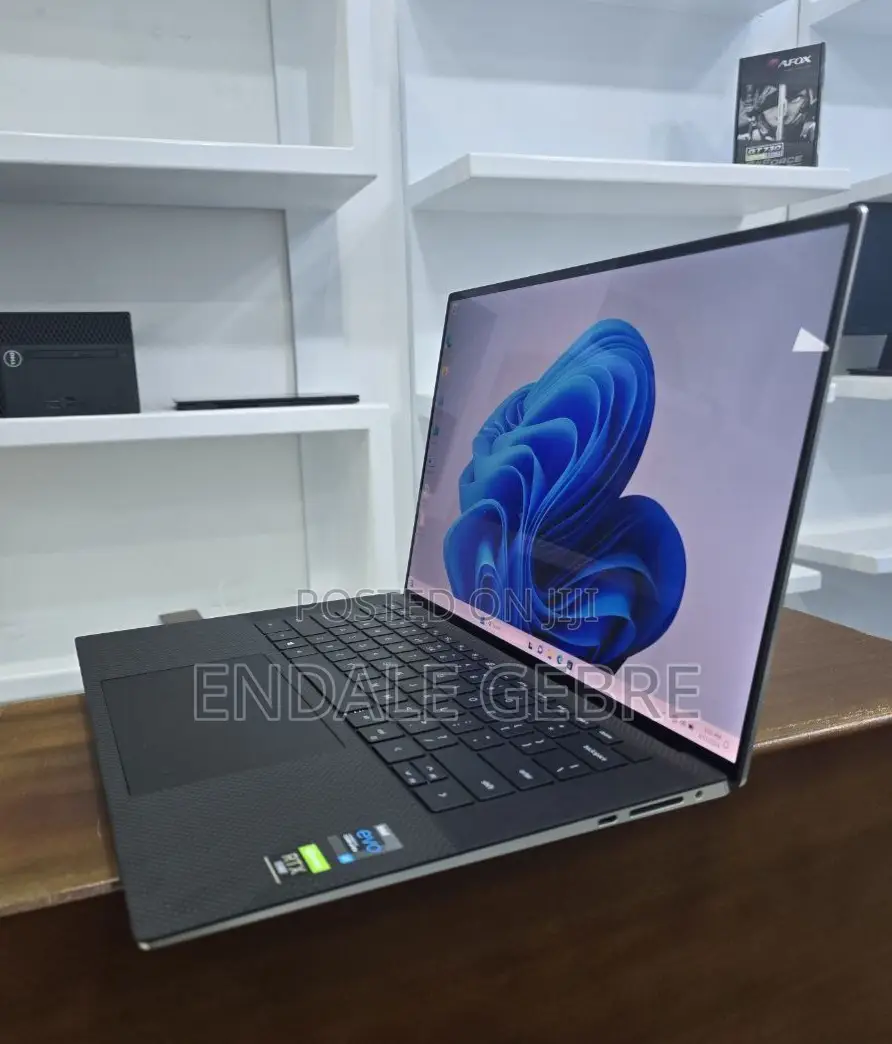 New Laptop HP EliteBook 840 G6 16GB Intel Core I7 SSD 512GB