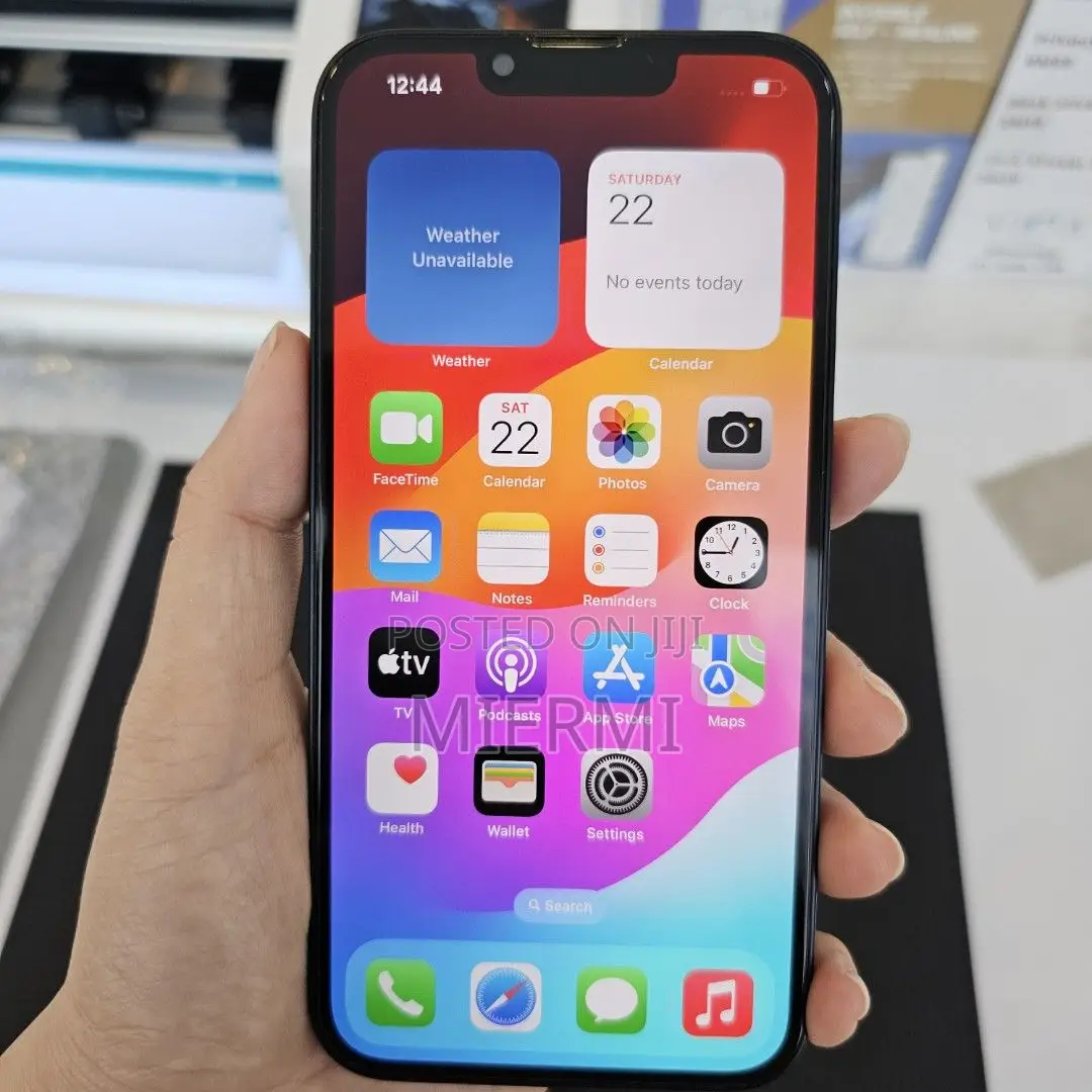 New Apple iPhone 13 128 GB Black