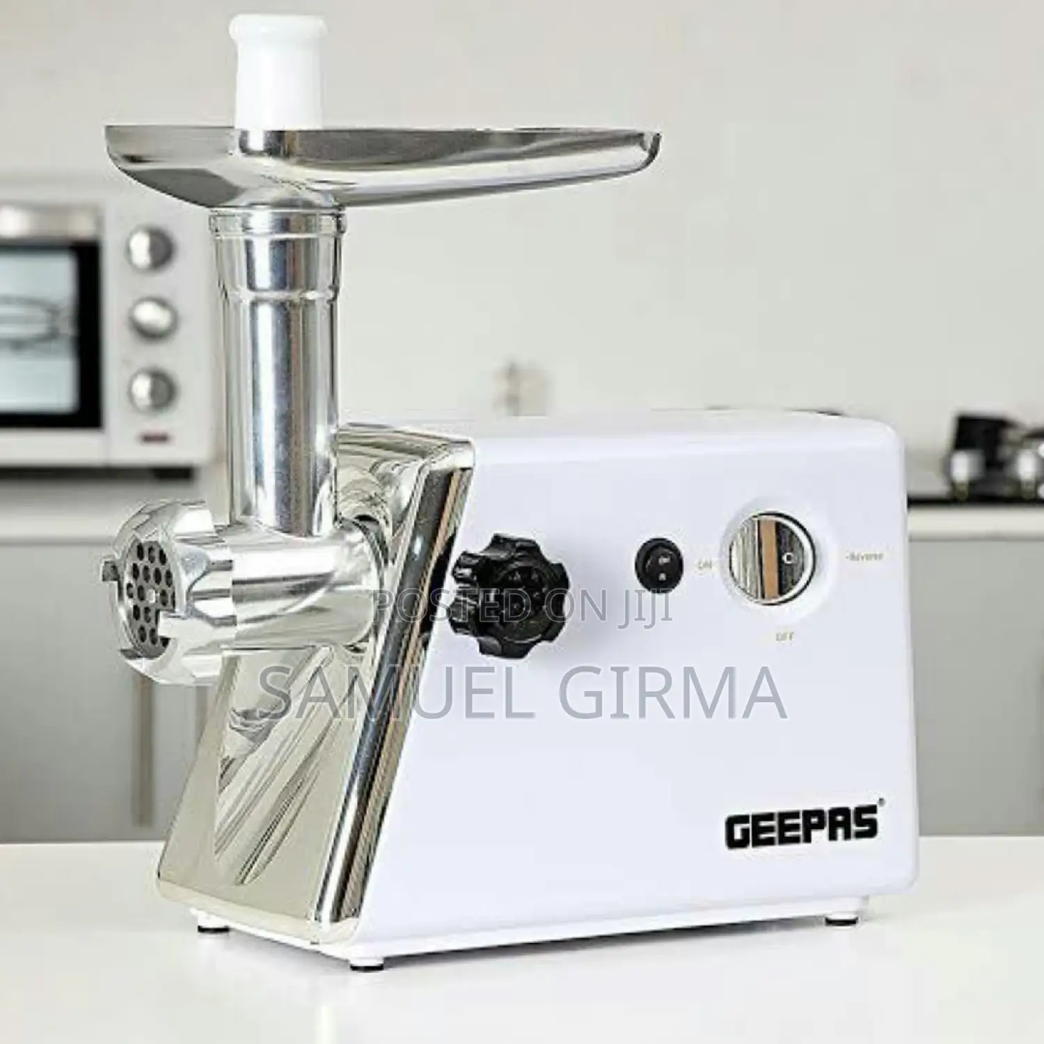  Geepas. Meat Grinder 