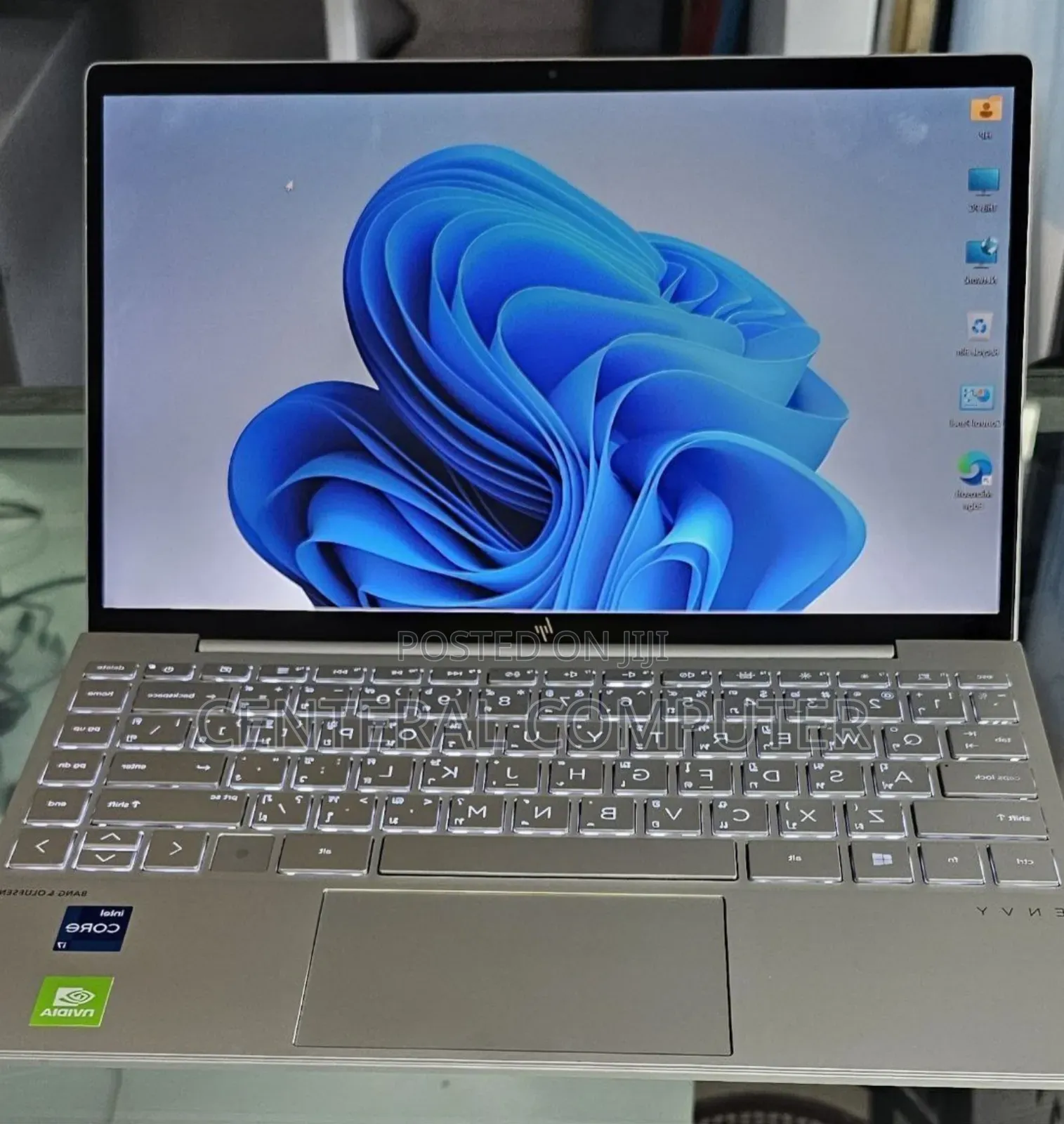 New Laptop HP 15-Da3007nia 16GB Intel Core I7 SSD 512GB