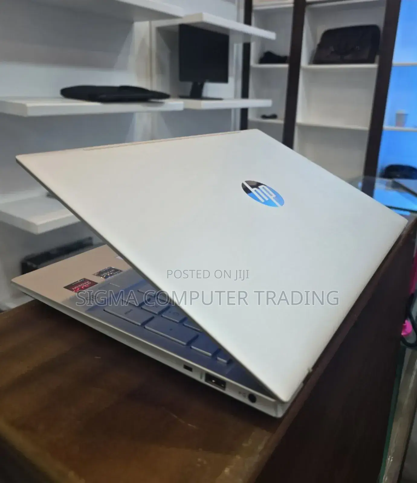 New Laptop HP Pavilion 15 16GB AMD Ryzen 3 SSD 512GB