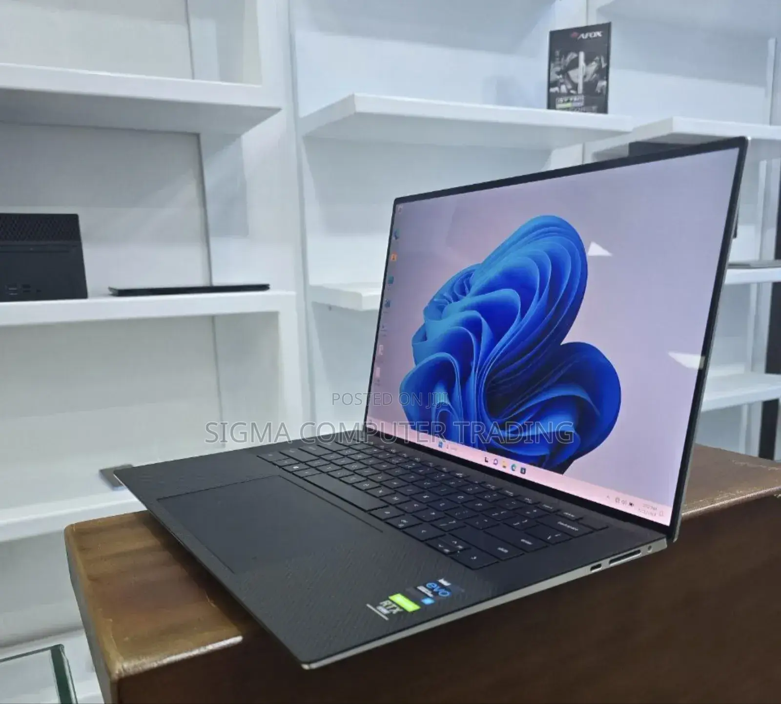 New Laptop Dell XPS 15 32GB Intel Core I7 SSD 1T