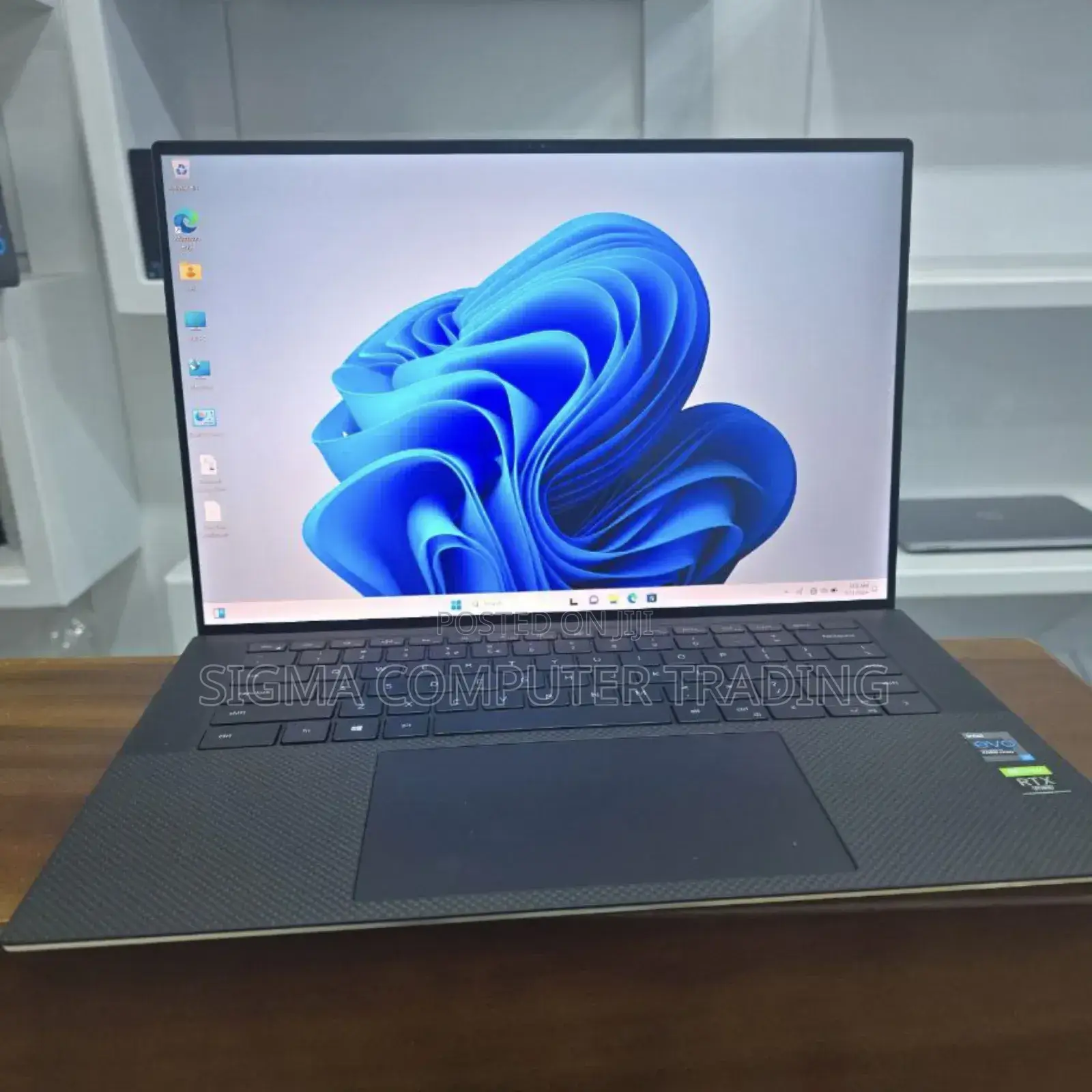 New Laptop Dell XPS 15 32GB Intel Core I7 SSD 1T