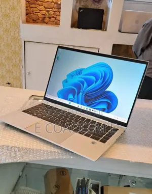 New Laptop HP EliteBook X360 1040 G7 16GB Intel Core I7 SSD 512GB