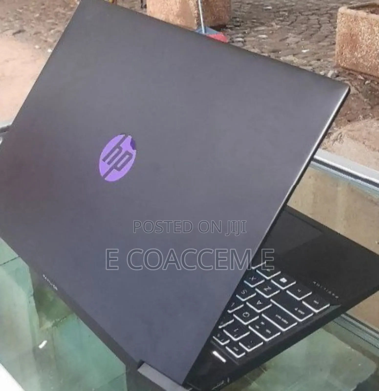 New Laptop HP Pavilion Dv4 8GB AMD Ryzen 5 SSD 1T