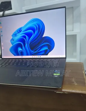 New Laptop Dell XPS 15 32GB Intel Core I7 SSD 1T