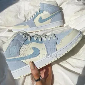 Photo - Air Jordan 1 Retro Mid Blue Cream Master Quality Shoes