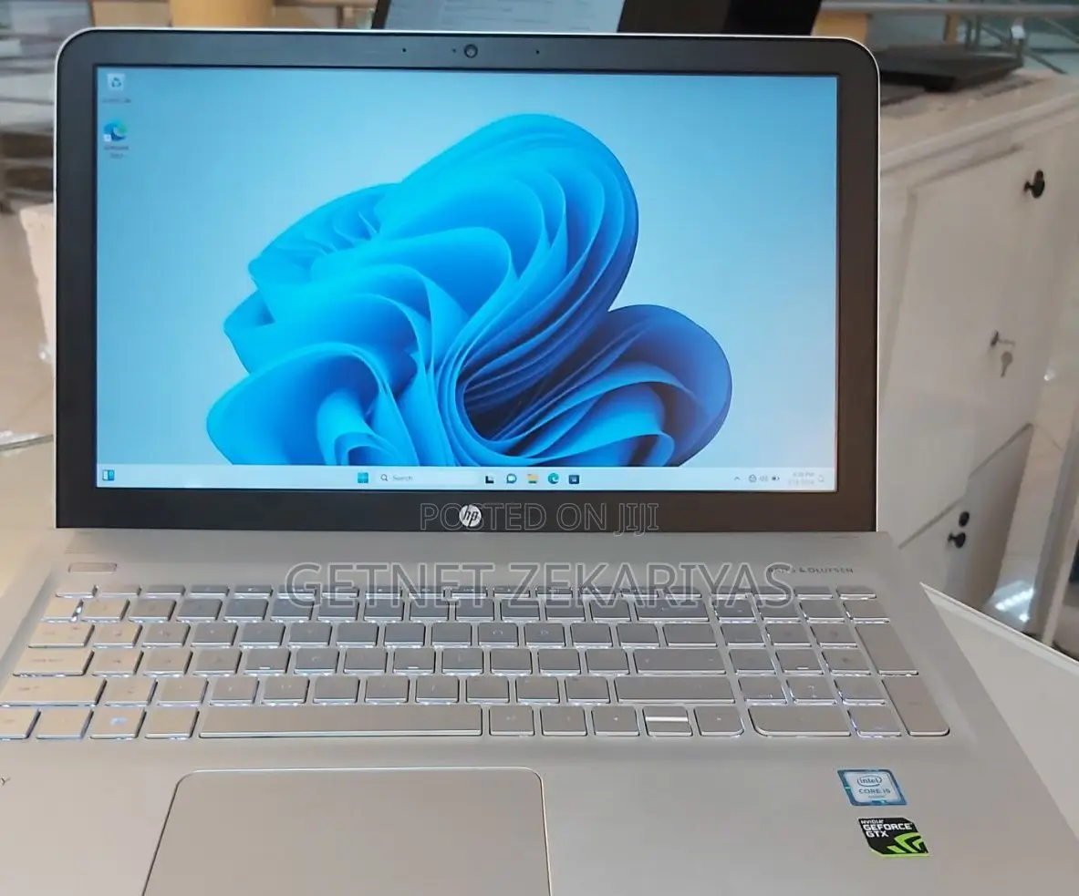 New Laptop HP Envy 15 16GB Intel Core I5 HDD+SSD 128GB