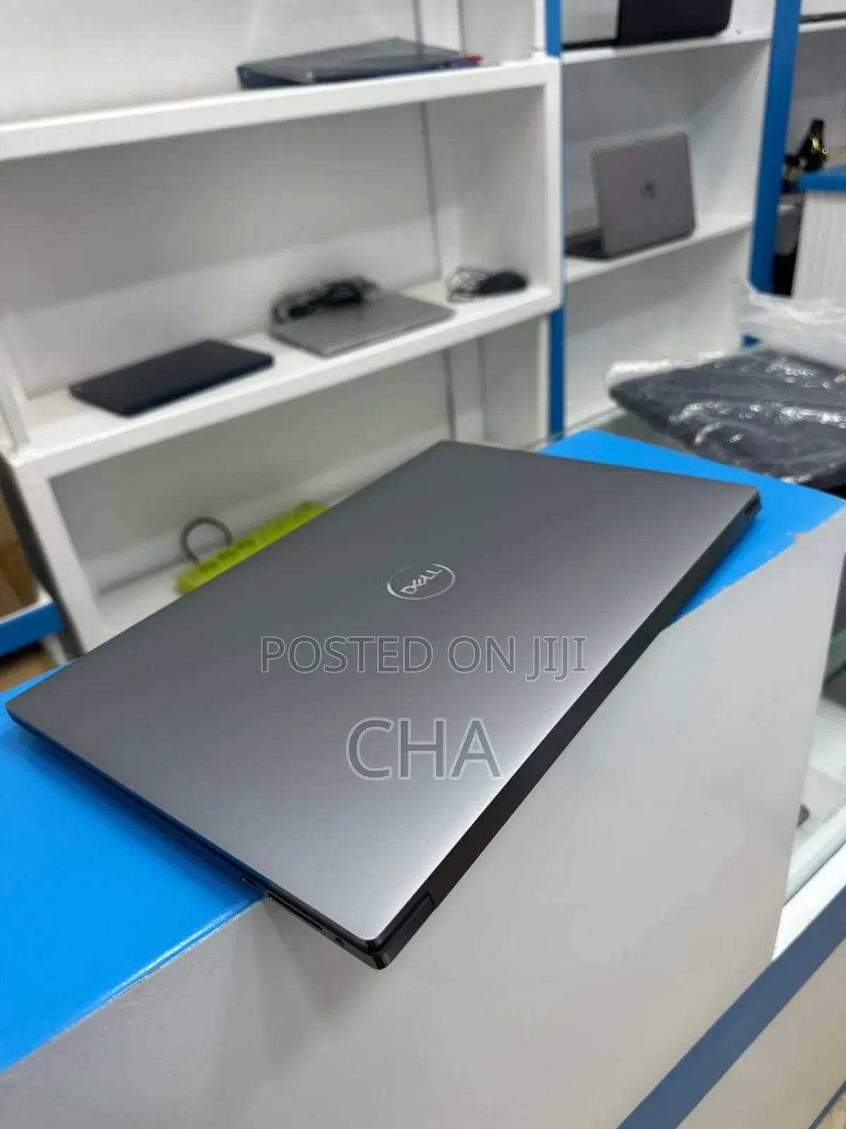 New Laptop Dell Precision 15 7520 32GB Intel Core I7 SSD 512GB