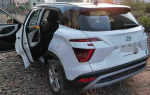 Hyundai Creta 2022 White