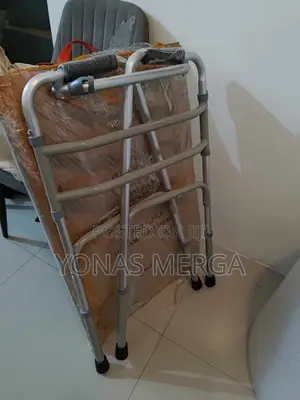 Adult Walker Adjustable Light_foldable Free Adult/Waker/ወከር