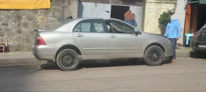 Toyota Corolla 2004 Silver