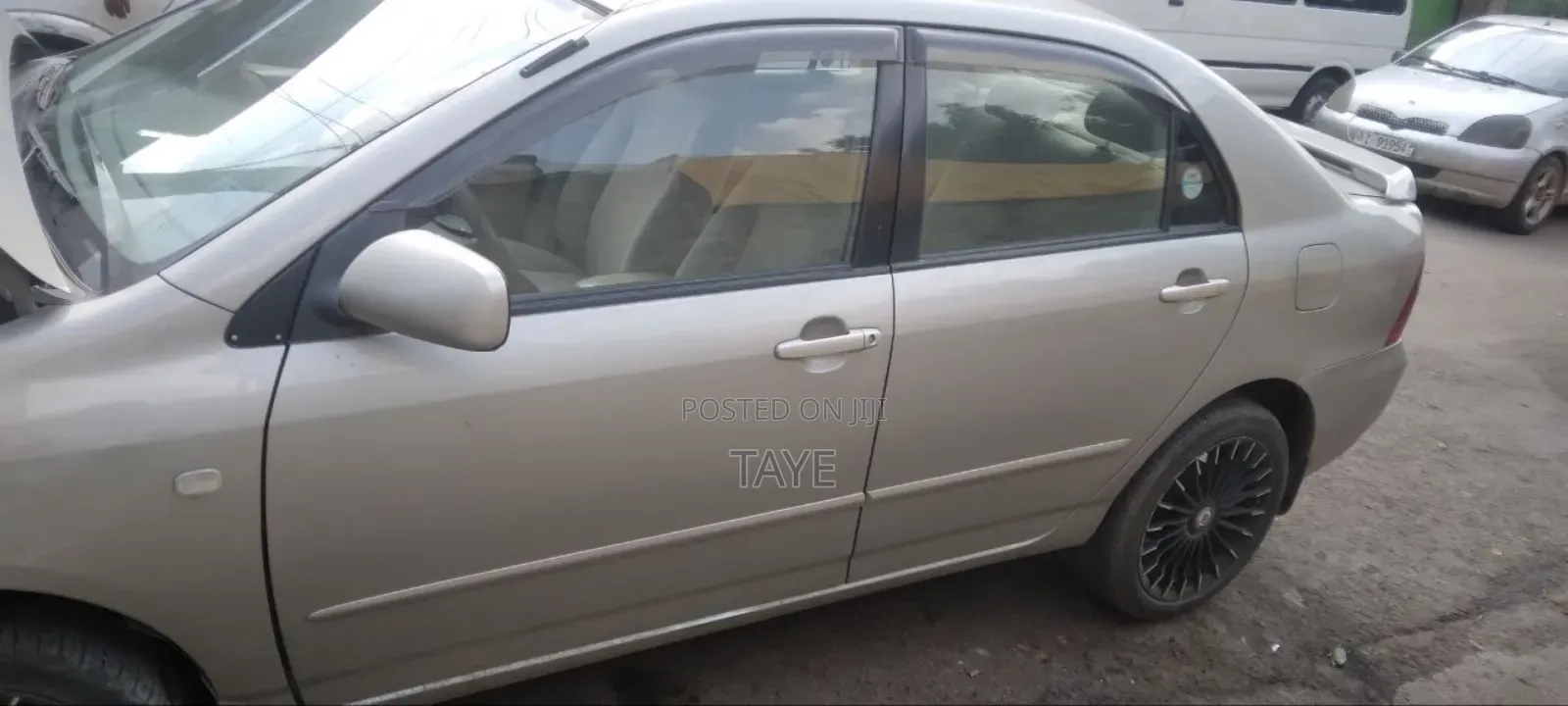 Toyota Corolla 2004 Silver