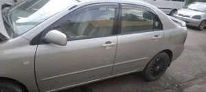 Toyota Corolla 2004 Silver