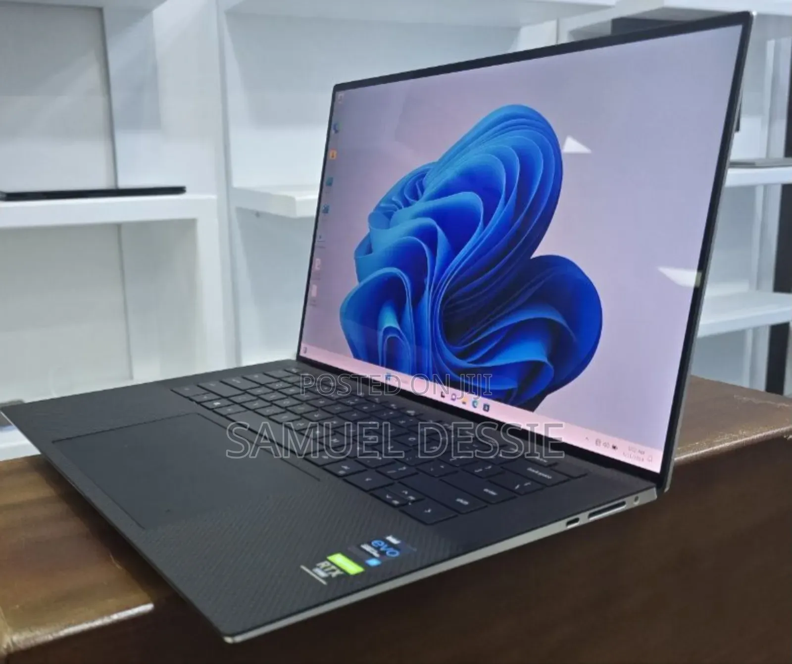 New Laptop Dell XPS 15 32GB Intel Core I7 SSD 1T