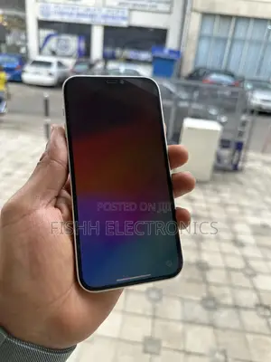 Apple iPhone 12 64 GB White