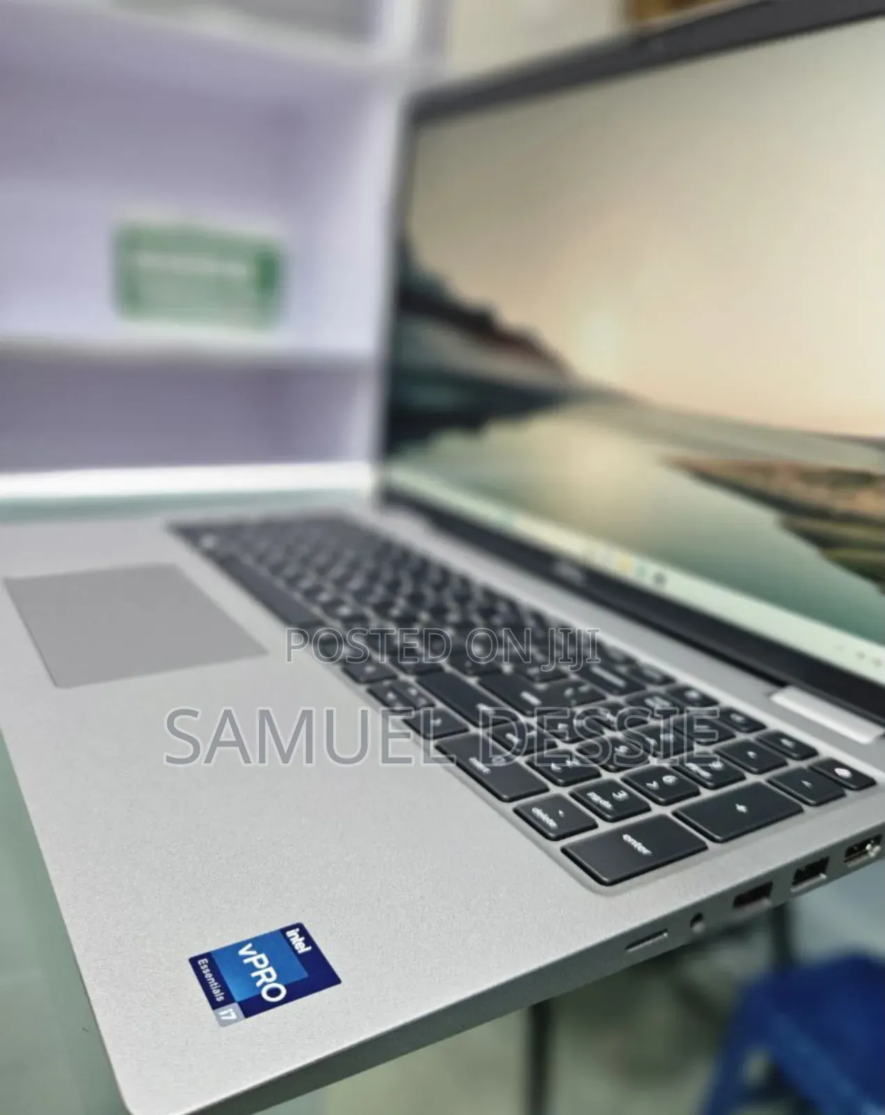 New Laptop Dell Latitude 5540 16GB Intel Core I7 SSD 512GB