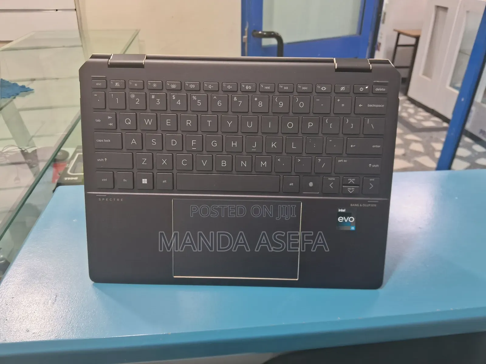 New Laptop HP Spectre 16GB Intel Core I5 SSD 1T