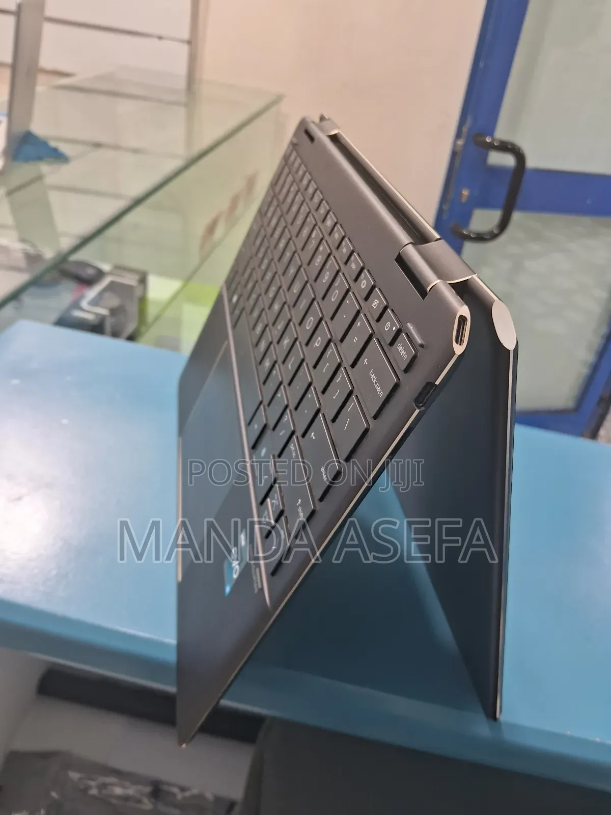 New Laptop HP Spectre 16GB Intel Core I5 SSD 1T