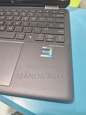 New Laptop HP Spectre 16GB Intel Core I5 SSD 1T