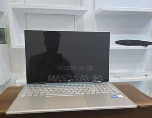 New Laptop HP Pavilion 15 8GB Intel Core I5 SSD 512GB